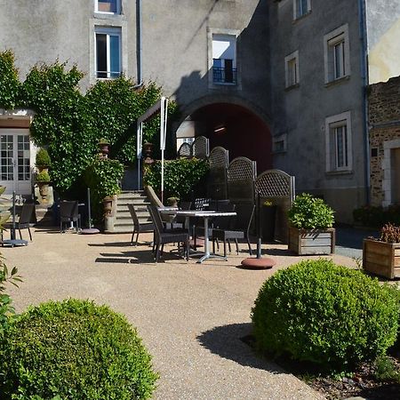Logis Le Bretagne Hotel Sillé-le-Guillaume Buitenkant foto