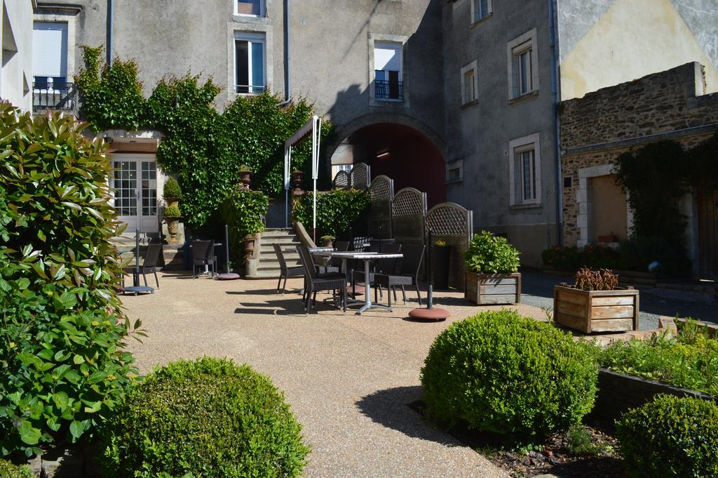 Logis Le Bretagne Hotel Sillé-le-Guillaume Buitenkant foto